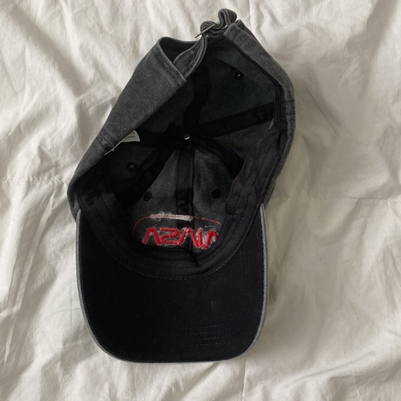 NASA Hat - Picture 2 of 3